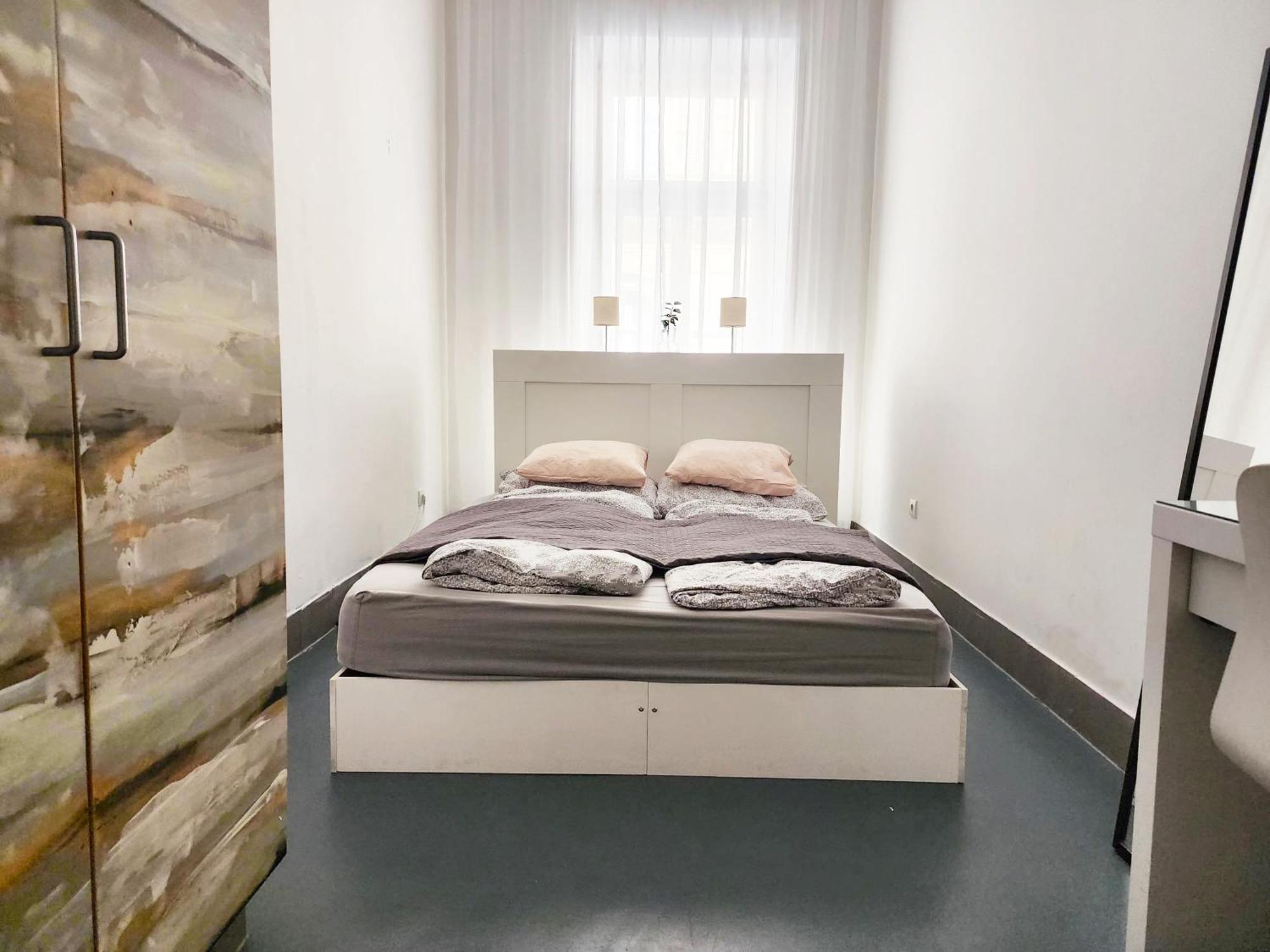 Modern Stylish 2 Bedroom Holiday Apartment, Budapest
